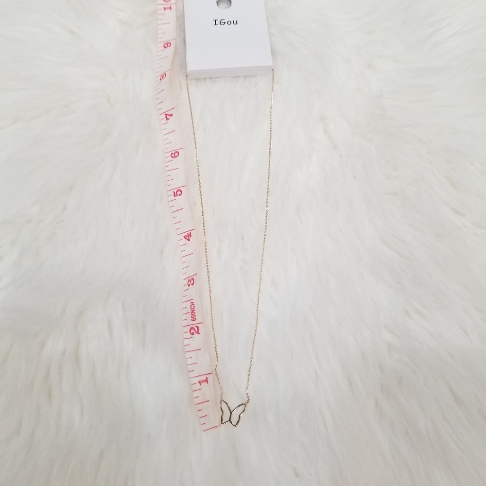 💗💗NWT Butterfly Necklace💗💗 - Picture 3 of 7